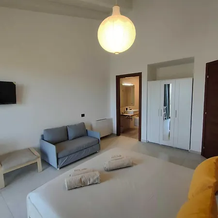 Apartment Giorgini *
